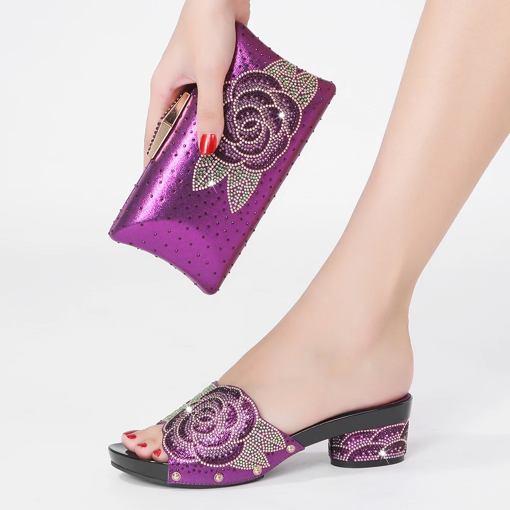 

Italian Design 2022 Pink Color Nigerian Fashion Butterfly-Kont Style Elegant Women Shoes and Bag Set Decorated with Rhinestone