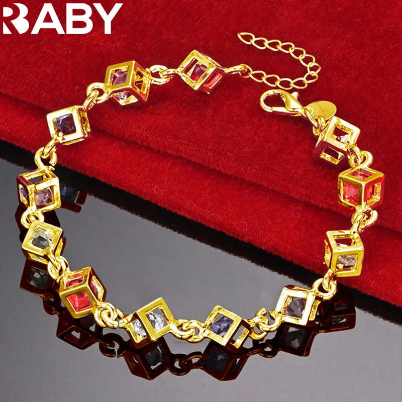 Браслет URBABY из 18-каратного золота с квадратными разноцветными цирконами для