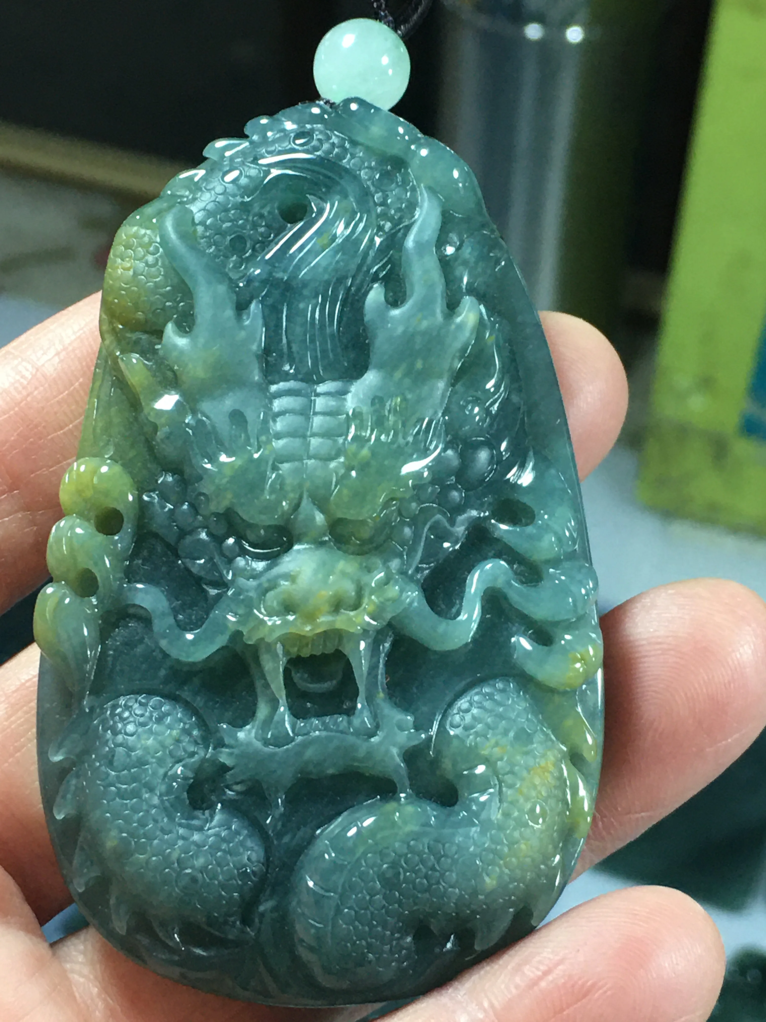 

Natural 7A Myanmar handcarved jade dragon green jade pendant jade green necklace pendants jewelry jade necklaces men