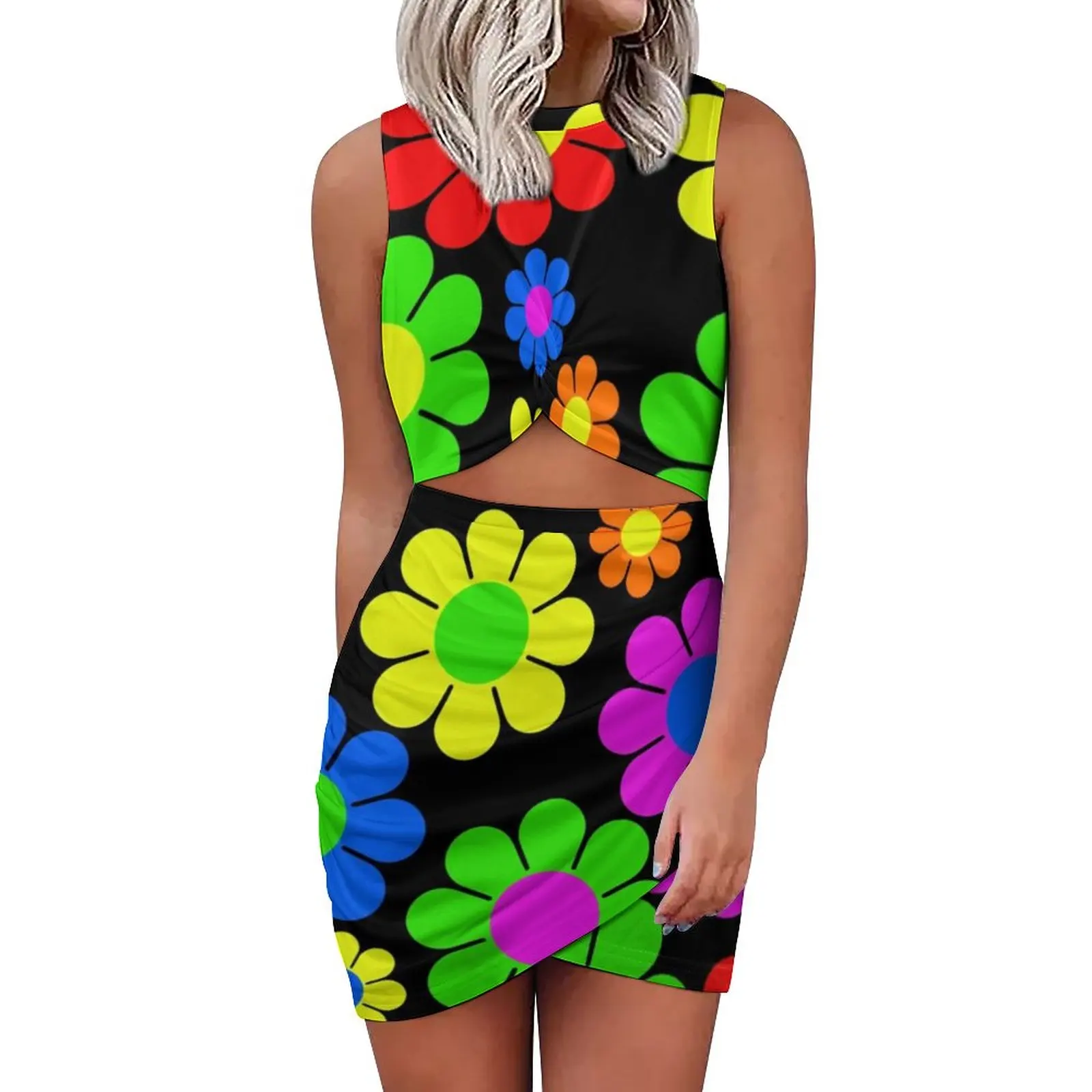 

Женское облегающее платье с цветочным принтом, без рукавов