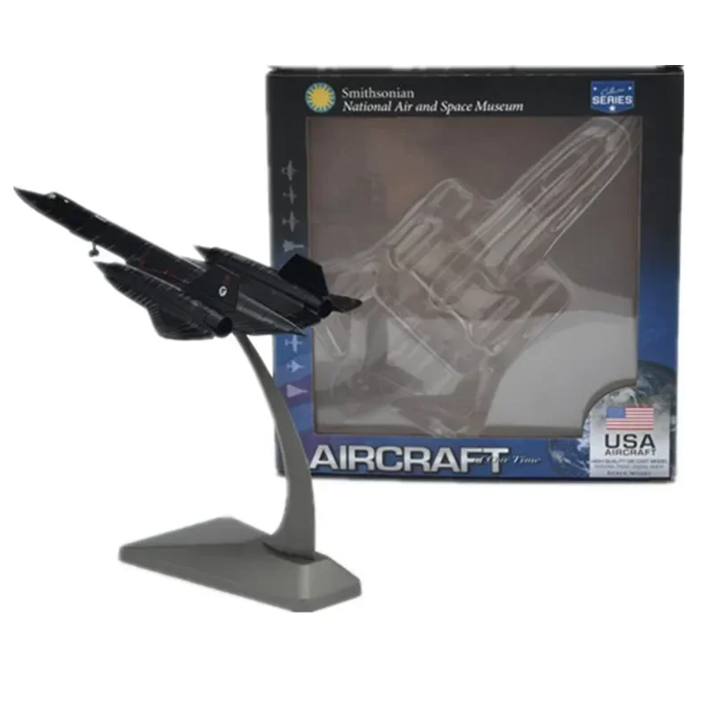 Модель шпионского самолета Detailed16CM SR71A Blackbird реплика в масштабе 1/200 развивающая