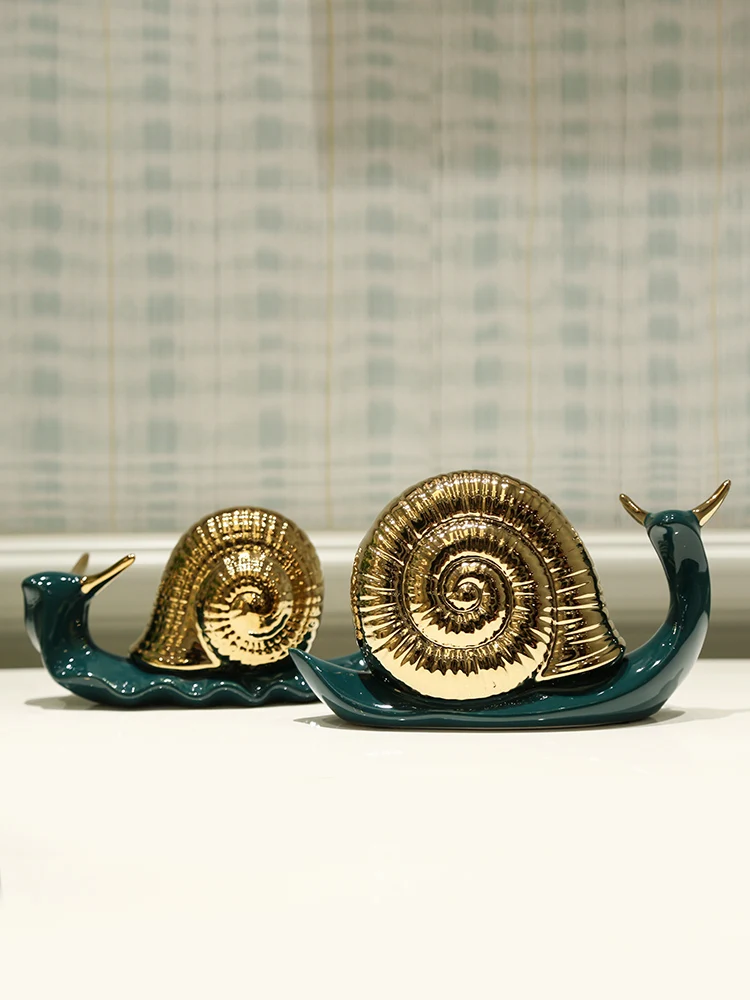 

1Pair European Style Light Luxury Snail Ceramic Ornaments Home Bedroom Study Room Furnishings Cabinet Porch Wine Cabinet Decor