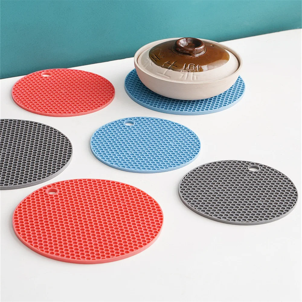 

Non-slip Round Placemat Waterproof Heat Resistant Silicone Mat Coasters Creative Tableware Pad Kitchen Accessories Tool 2023