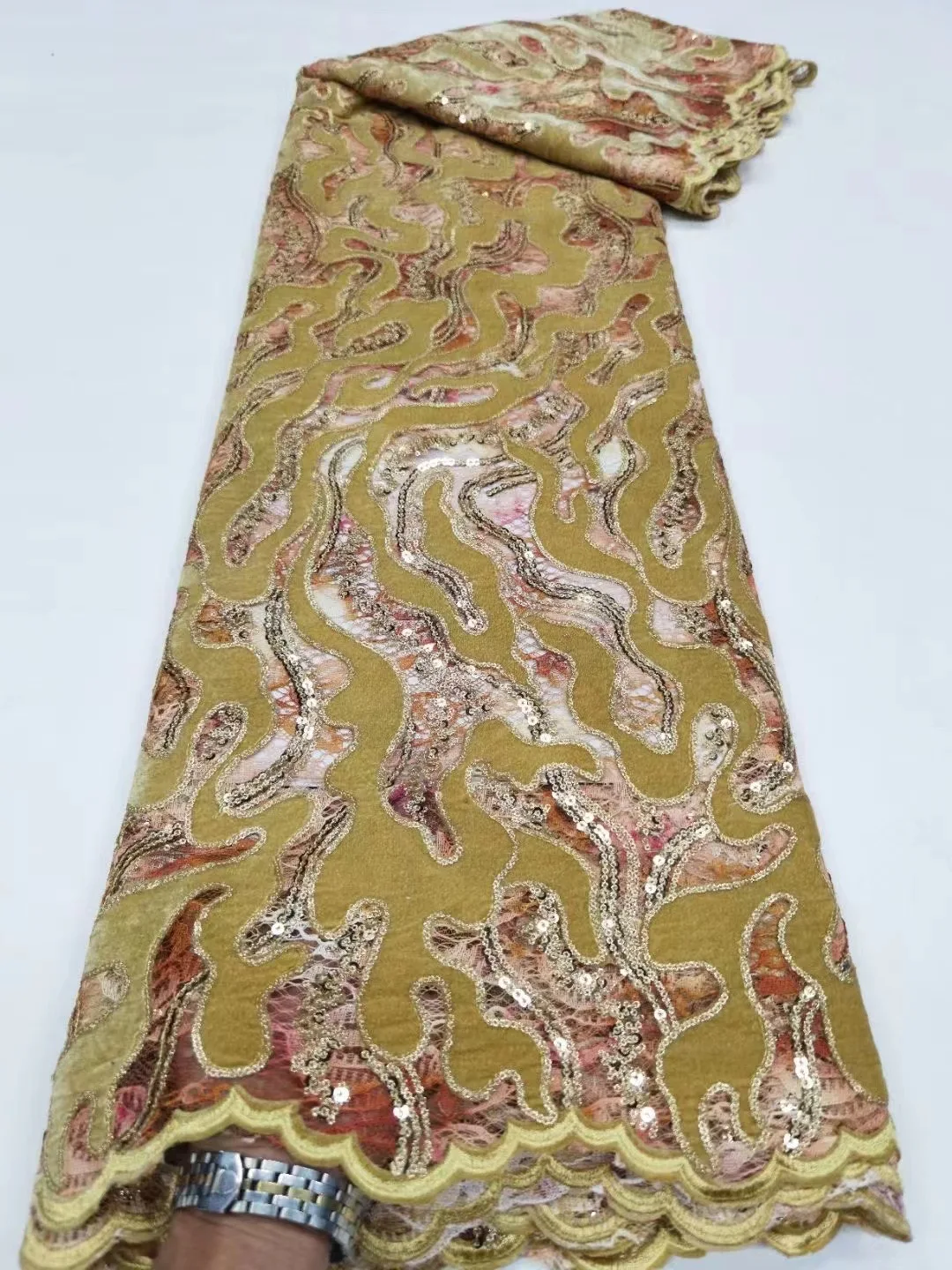 

Золотая африканская бархатная кружевная ткань с принтом 2022 Высококачественная французская кружевная ткань с блестками нигерийская ткань для вечернего платья LDP22167