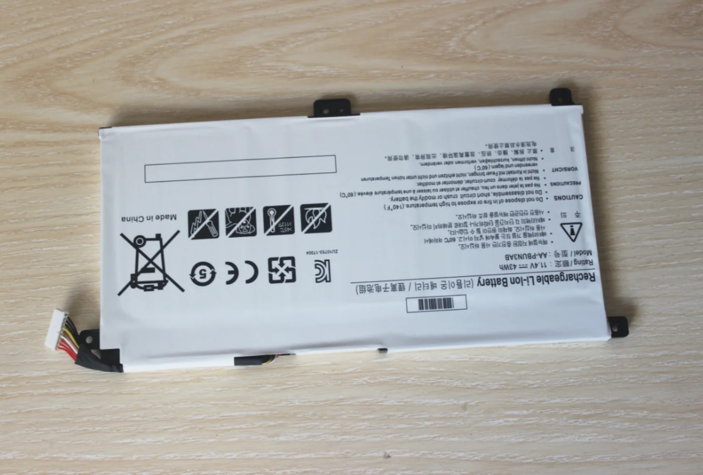 Новый аккумулятор для ноутбука AA-PBUN3AB Samsung 7 BA43-00377A NP740U3L-L02US NP740U3M-K01US NP800G5M 800G5M NP740U5M