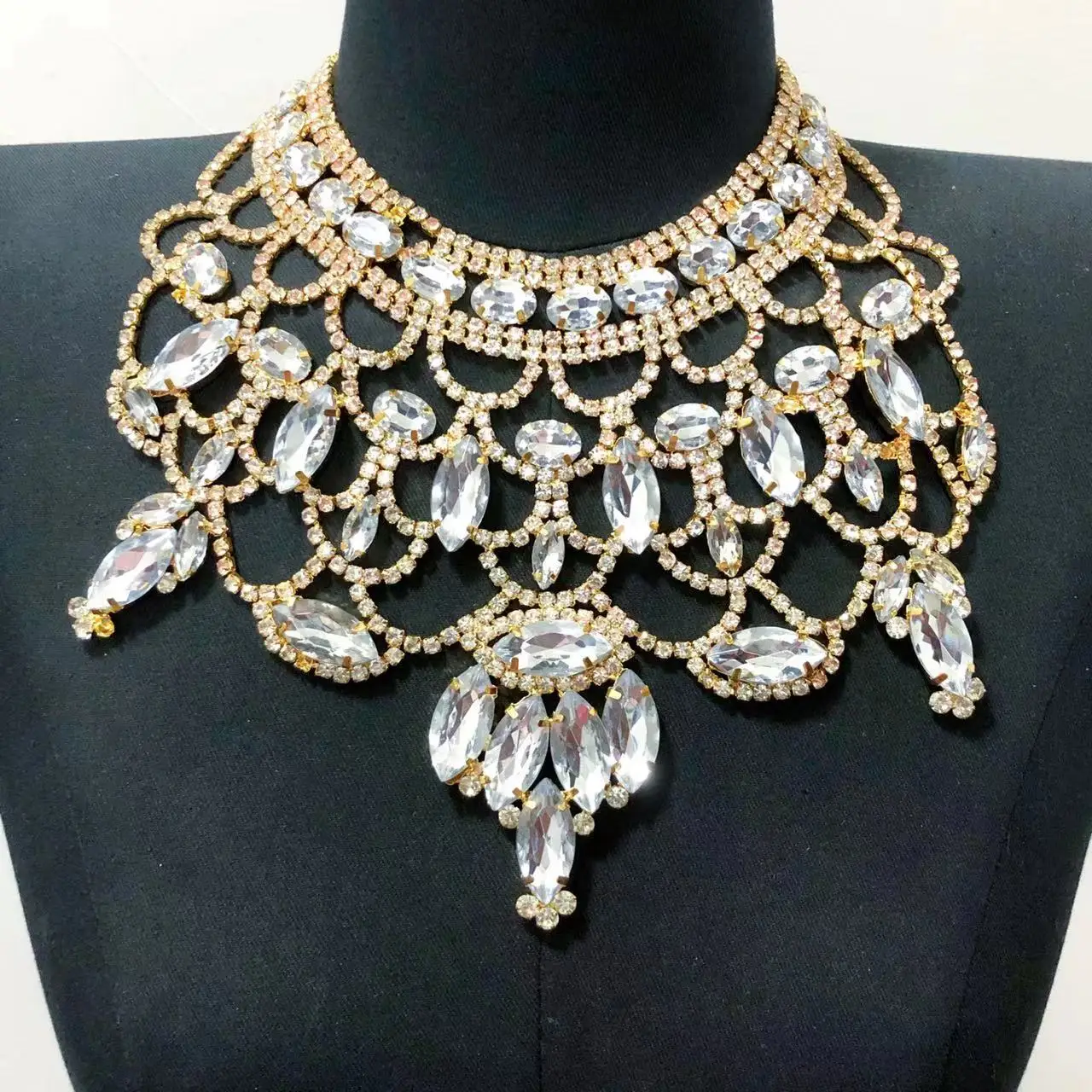 Bohemian Fashion Shiny Multi layered Rhinestone Droplet Pendant Choke Ring Necklace Girl Jewelry Luxury Crystal Necklace Gift Ac