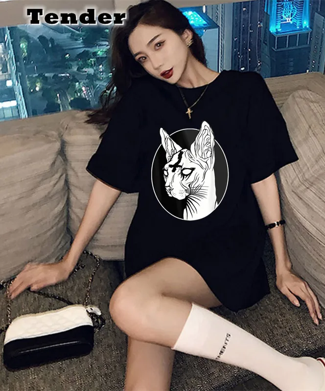 

Gothic Tshirt Women Death Metal Sphynx Cat T-Shirt Black Short Sleeve Harajuku Shirt Korean Y2k Tops Sphynx Cat Graphic Tee