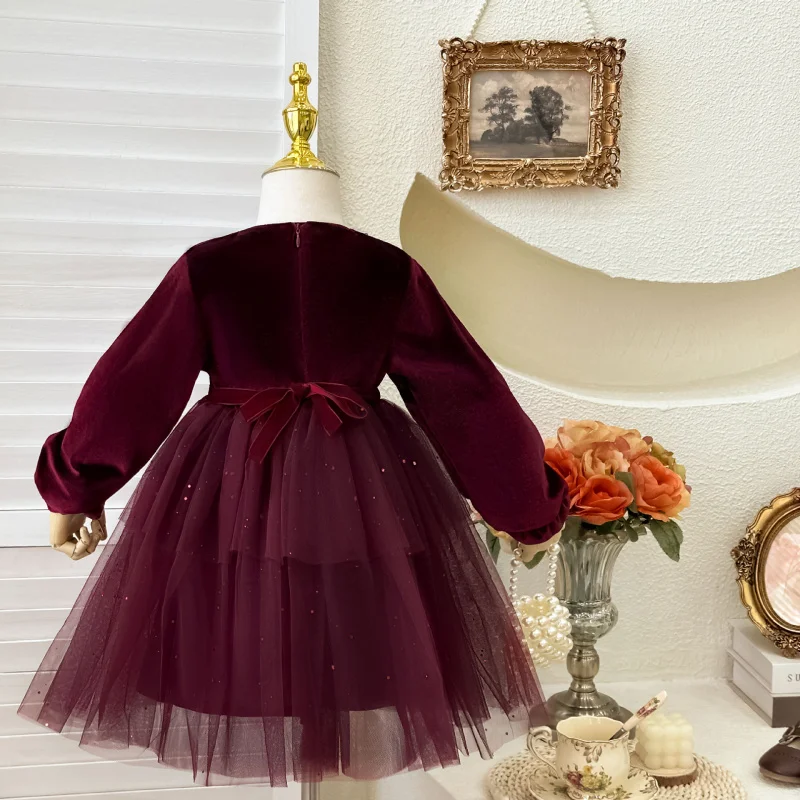 Платье для девочек новинка Осеннее бархатное платье маленьких на день рождения