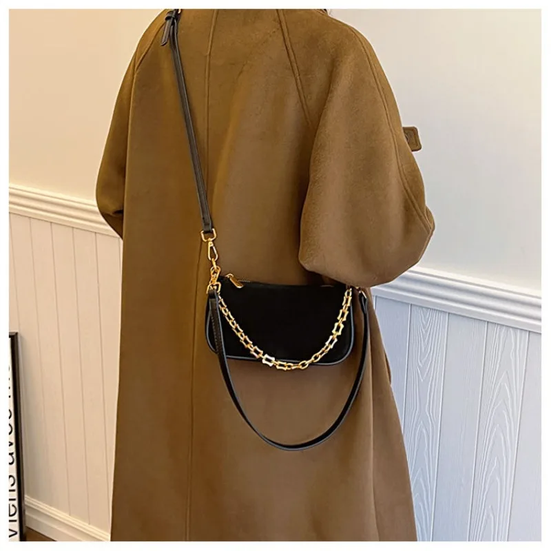 

Miracle Kira Autumn/Winter Underarm Bag Women Bag New 2023 Retro Fashion Small Square Bag Commuter Versatile Casual Shoulder Bag
