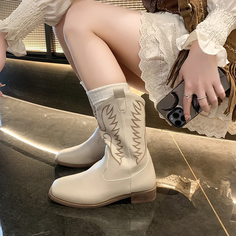 Винтажные женские сапоги-ковбойки в стиле вестерн с вышивкой модные элегантные