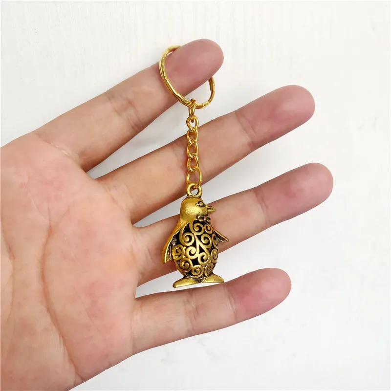 

Gold Color Cute Penguin Charm Keychain Keyring Accessories Jewelry Gift For Friend Car Door Lock Vintage Keychain New Trend 2022