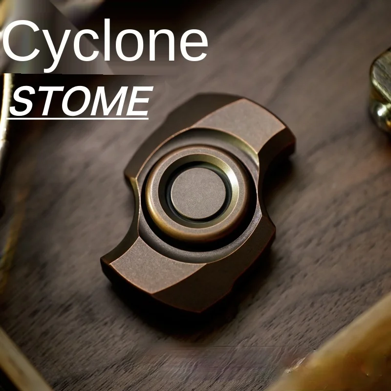 

Cyclone Fingertip Gyro minus Decompression Artifact Titanium Alloy EDC Toy Rotating Black Technology between Fingers