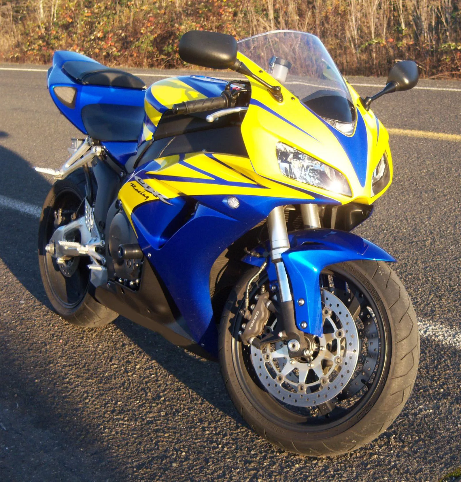 Honda cbr1000rr синий