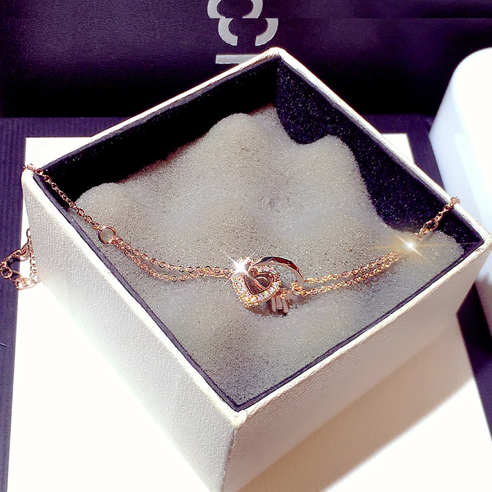 

Yatay New Fashion 2023 Tassel Micron Inlaid Heart Zircon Bracelet For Lady Wedding Temperament Buckle Bracelet Luxury Jewelry