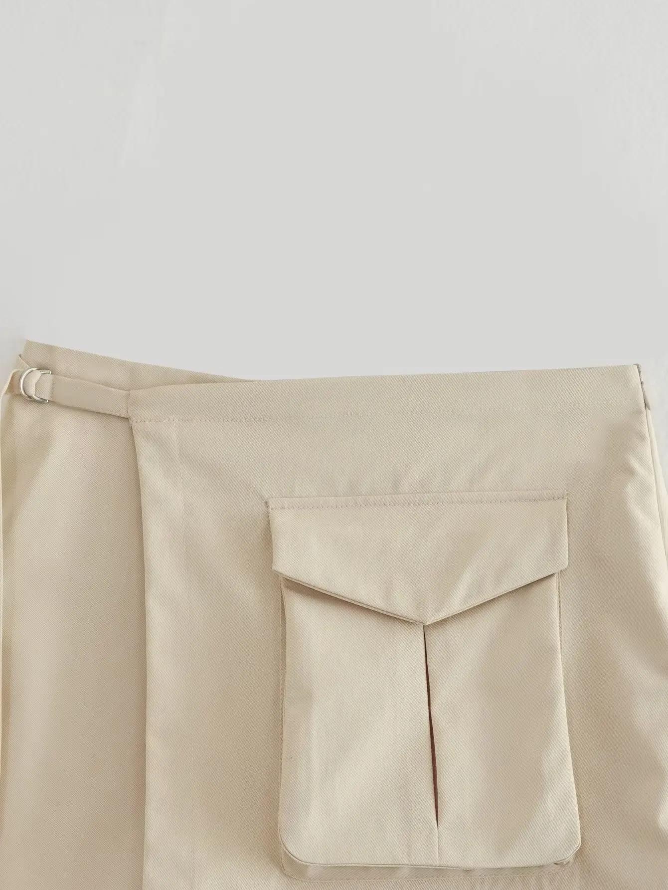 TRAF 2023 Cargo Shorts for Women Beige High Waist Skirt Shorts Women Summer Bermuda Shorts Woman Streetwear Asymmetric Shorts