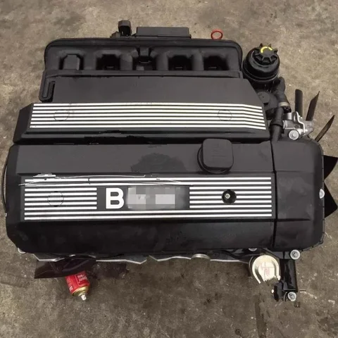 1 шт. болты головки блока цилиндров двигателя, крышка клапана для BMW E36 E46 E39 E60 E34 E38 E53 Z3 Z4 X3 X5 3 5 7 серии 11121726089