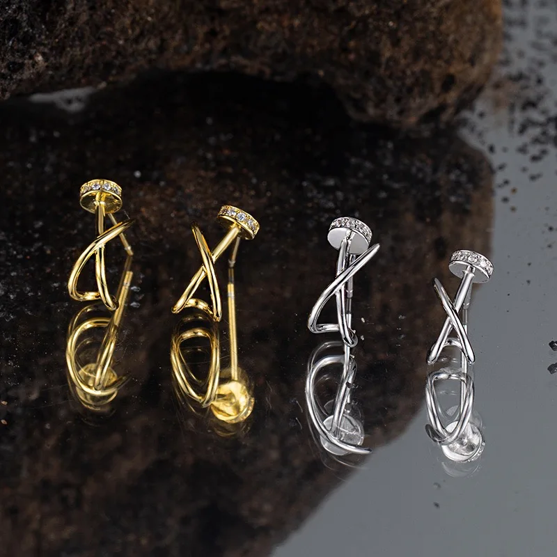 

925 Sterling Silver Luxury X-shaped Stud Earrings Cool Style Stylish Women's Stud Earrings Women's Gift