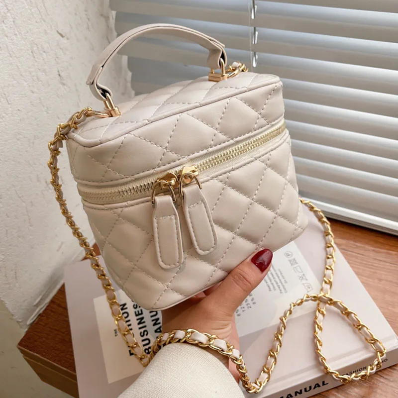 

Cute Chain Quilted Totes 2022 Summer Trendy Fashion Luxury Brand Beading Chain Shoulder Crossbody Bag Women Kawaii Handbags