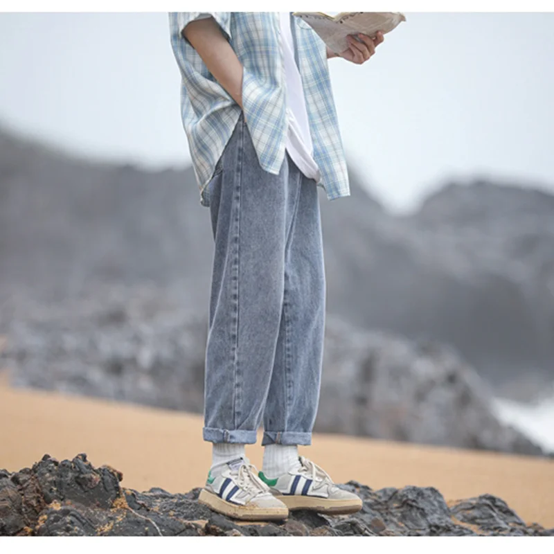 Men's Wear 2022 Autumn New Straight Loose Cylinder Jeans Vintage Comfortable Blue Temperament Nine Points Harun Trousers Female