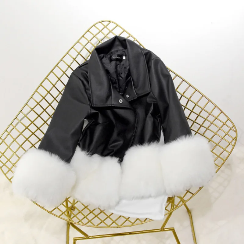 2021 Winter Elegant PU Leather Coats Women Autumn Loose Long Sleeve Turn-down Collar Patchwork Artificial Fur Short Coat Famale