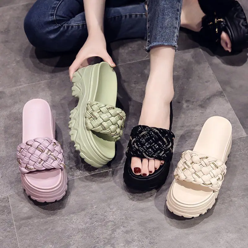 Женские летние шлепанцы на толстой подошве модные плетеные индивидуальные