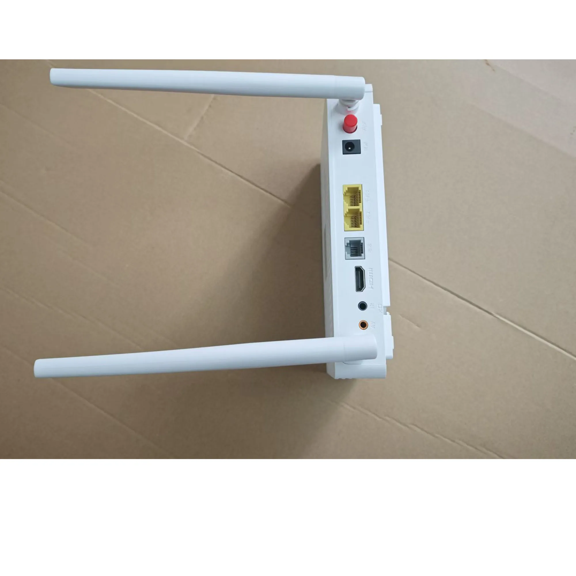 Фото GPON ONU +IPTV Android STB 2.4G +5G WIFI Интернет + Телефон + ТВ Волоконно-оптический вход + вход сетевого порта бесплатное переключение №4