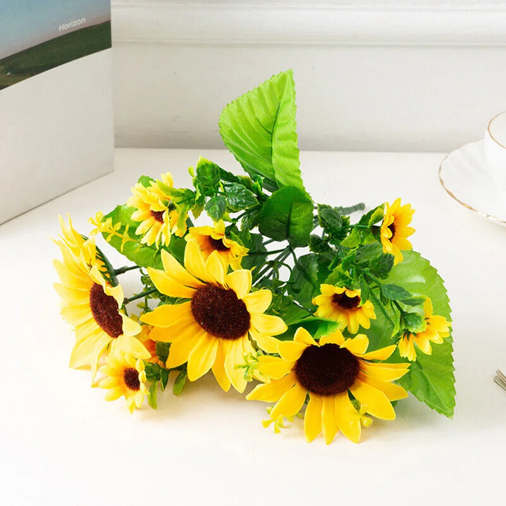 

Sunflower Bouquet Simulation Artificial Home Flower Light And Soft Plastic Yellow For Bridal Bouquets Decoration