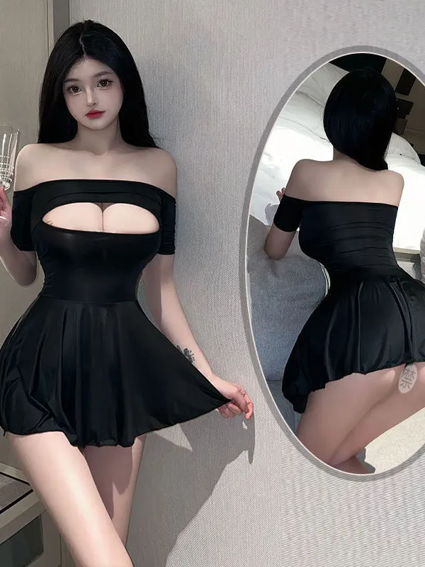 Женское короткое платье с открытыми плечами