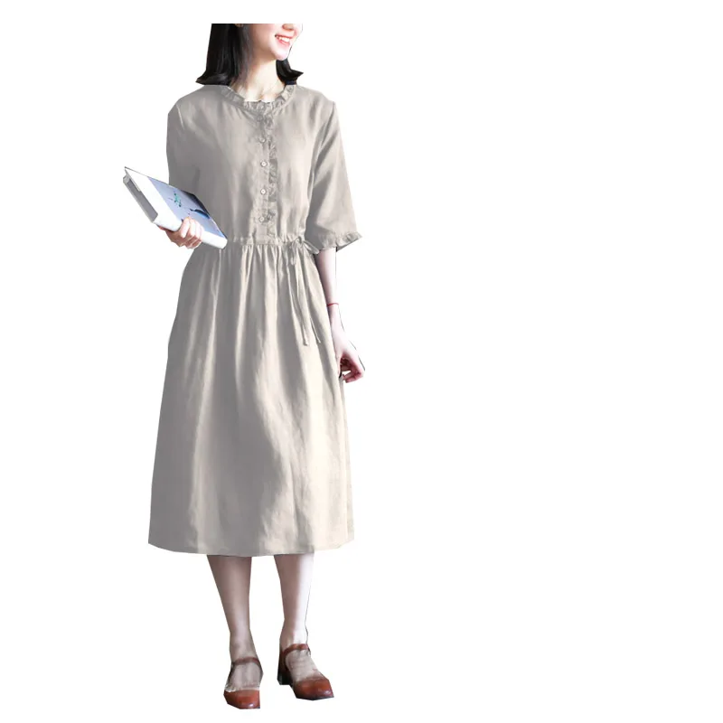 Льняное весенне-летнее женское платье с семиточечным рукавом и воротником