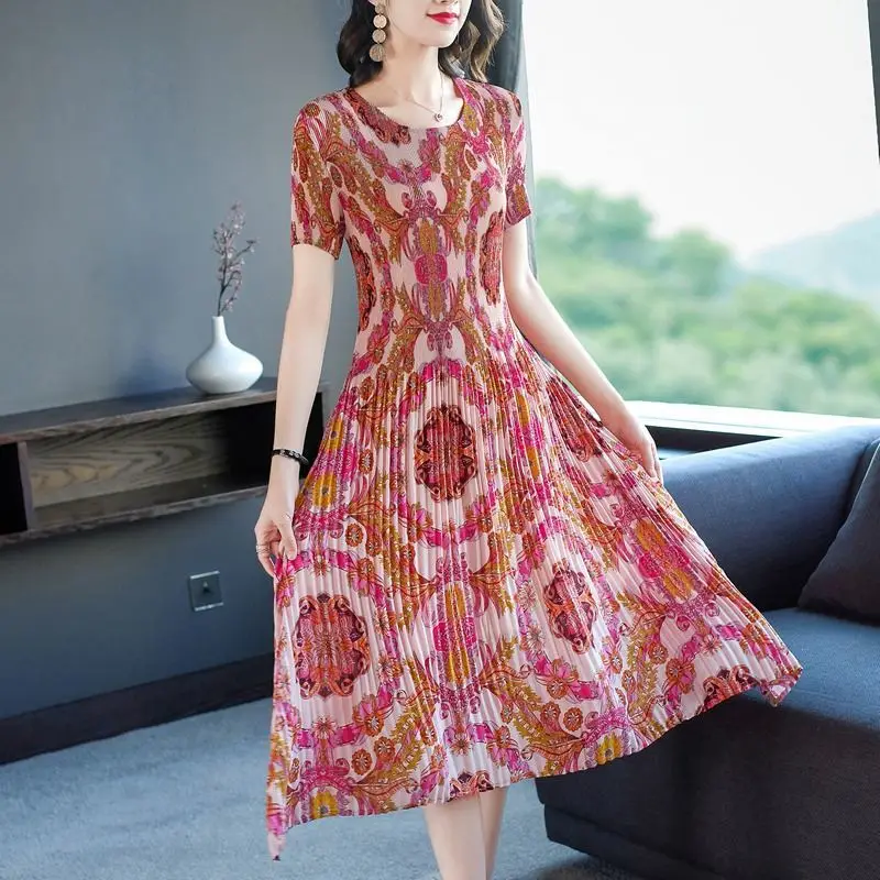

Casual dress female age-reducing belly-covering slim dress women 2022 summer new o neck short sleeve floral pleated skirt tops