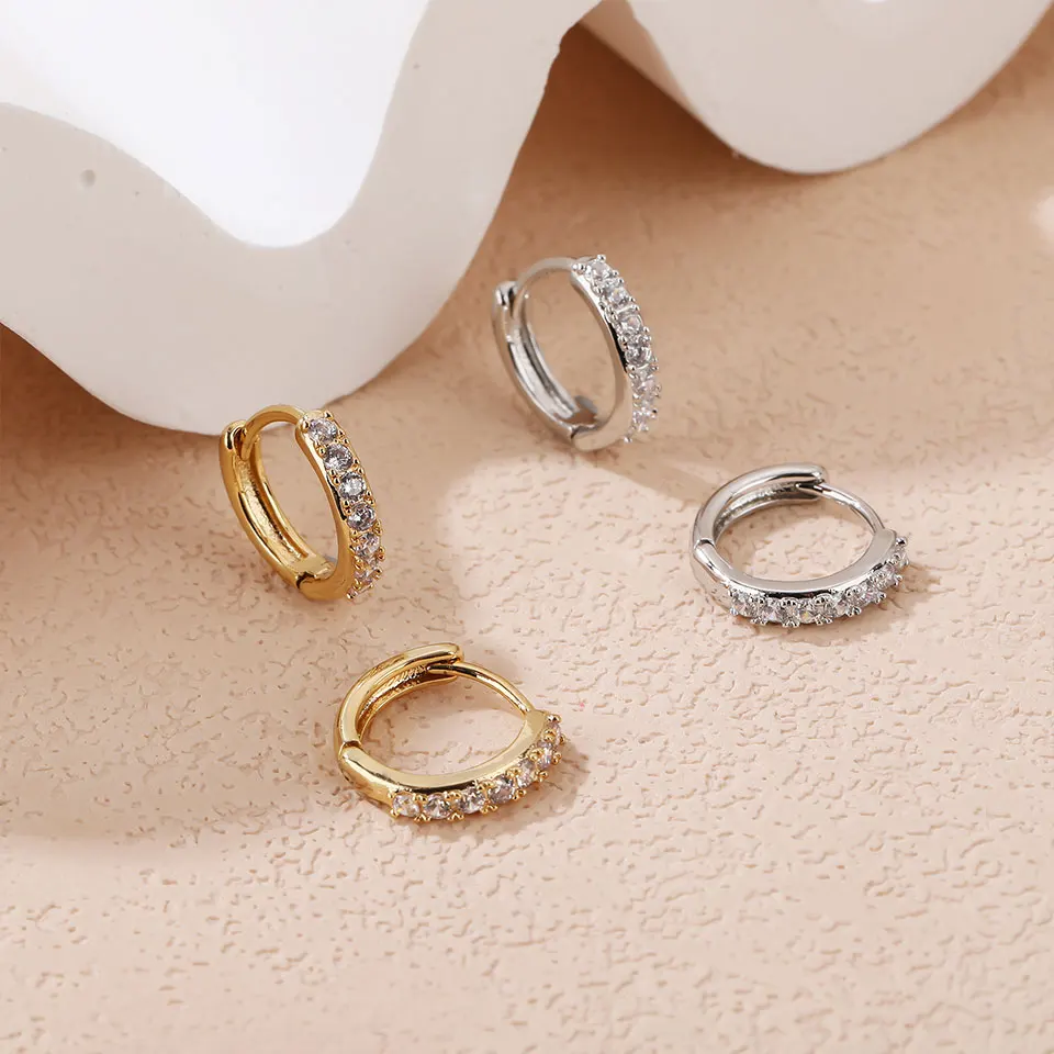 Серьги-кольца женские бирюзовые геометрической формы с фианитом