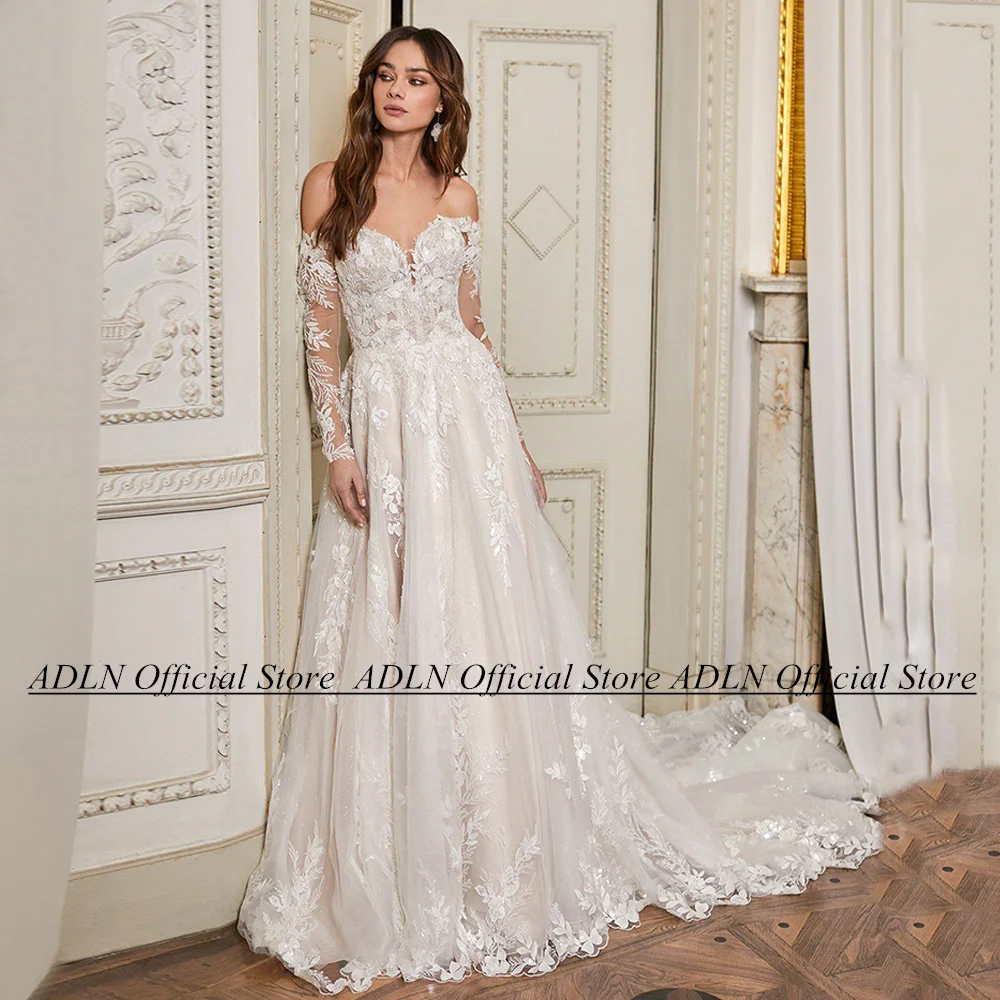 

Luxury A Line Lace Wedding Dress Custom Long Sleeves V Neck Sparkling Sequin Applique Court Train Backless Marriage Bridal Gowns