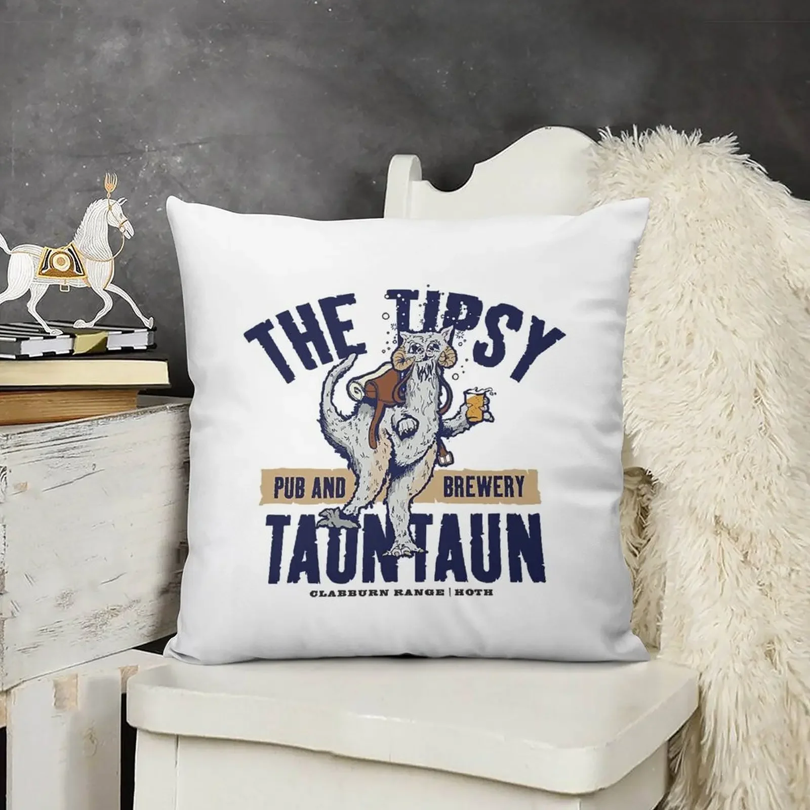 Подушка Tipsy Tauntaun наволочка декоративные подушки для гостиной подушка