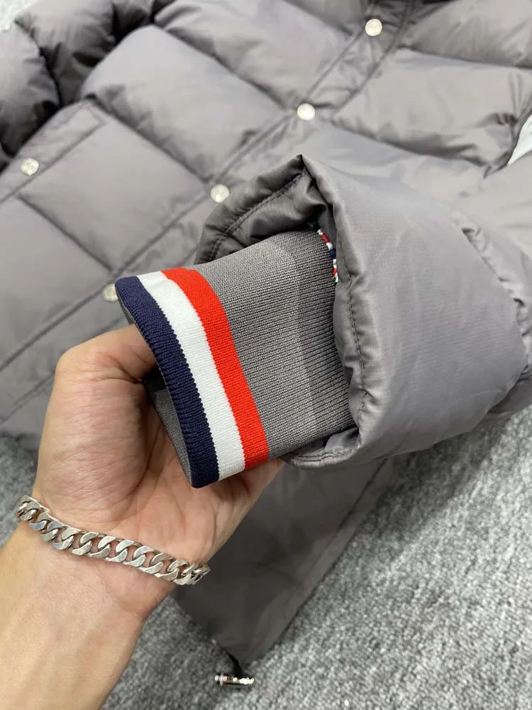 Winter Men's Down Jacket Grey Fashion Brand White Striepd Design Down Jacket Male Hooded Windbreaker Down Parkas Outerwear