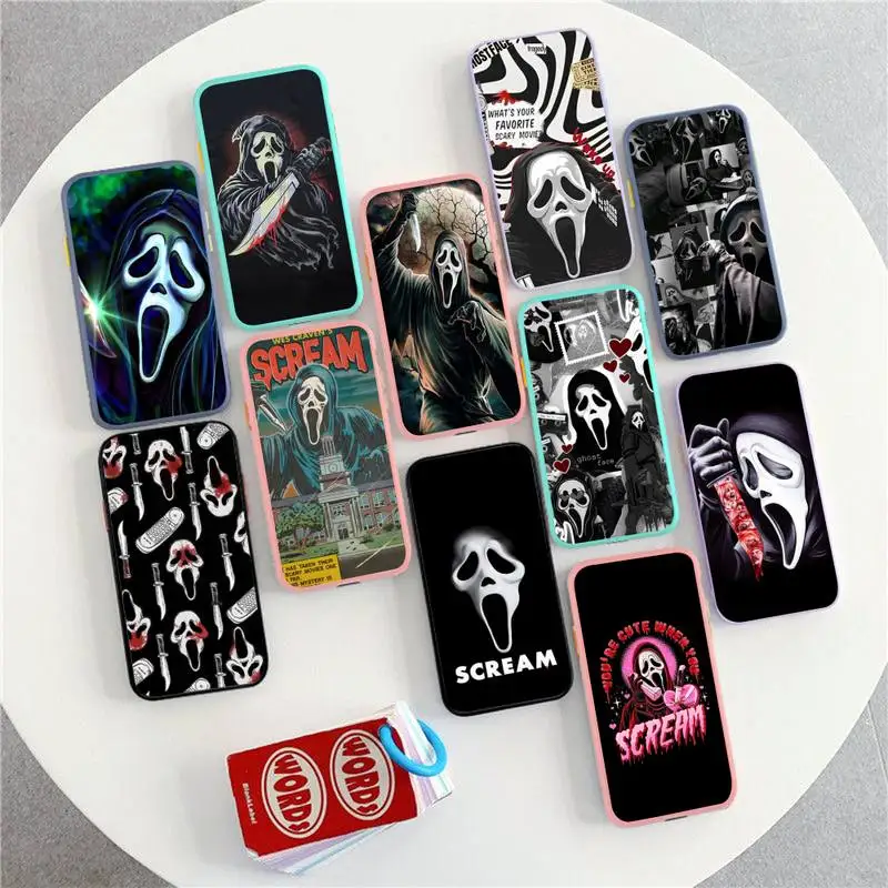 

Ghostface Scream Terror Horror Phone Case for iPhone X XR XS 7 8 Plus 11 12 13 pro MAX 13mini Translucent Matte Case