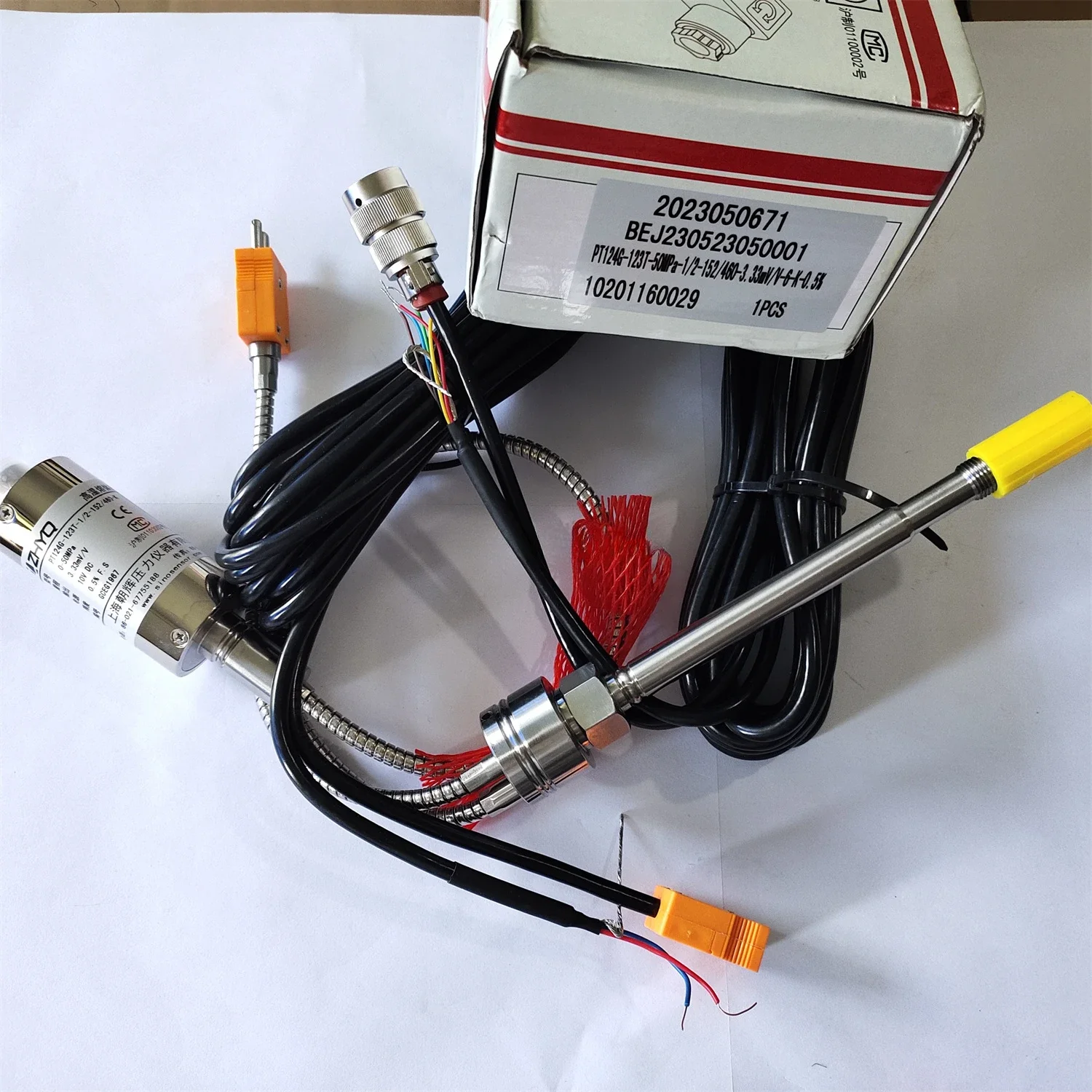 ZHYQ PT124G-123T-50Mpa-1/2-20UNF-152/460 Датчик давления расплава 6 контактов 50 МПа Выход 3 33 мВ/В