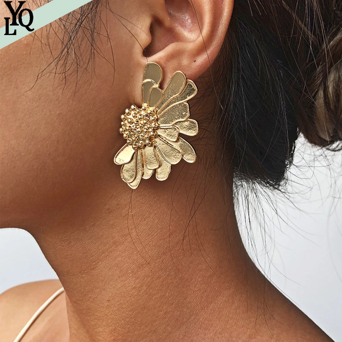 

Temperament Metal Flower Earrings for Woman Jewelry Accessories