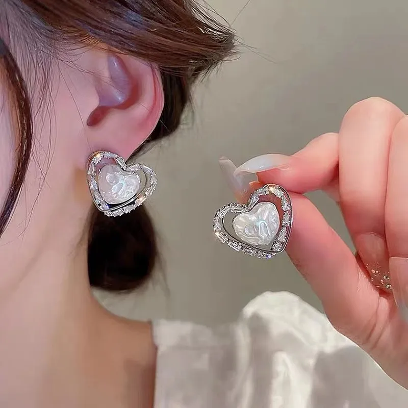 

Big Pearl Rhinestone Heart Stud Earrings for Women Girl Korean Daily Life Minimalist Earring Jewelry Trend Luxury Earrings