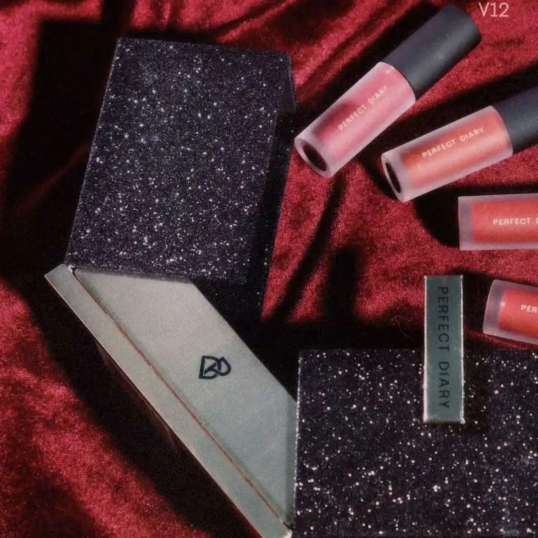 

Идеальный дневник, бархатный матовый золотой бархатный набор для губ с глазурью, мини помада, 4 шт. в упаковке, подарочный набор