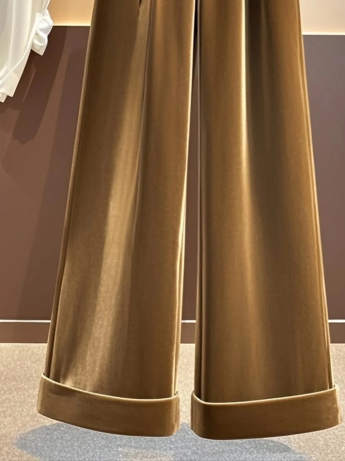 Plus Size 2024 Popular New Small Casual Loose Straight Pants High Waist Slimming Coffee Color Velvet Wide Leg Women Winter