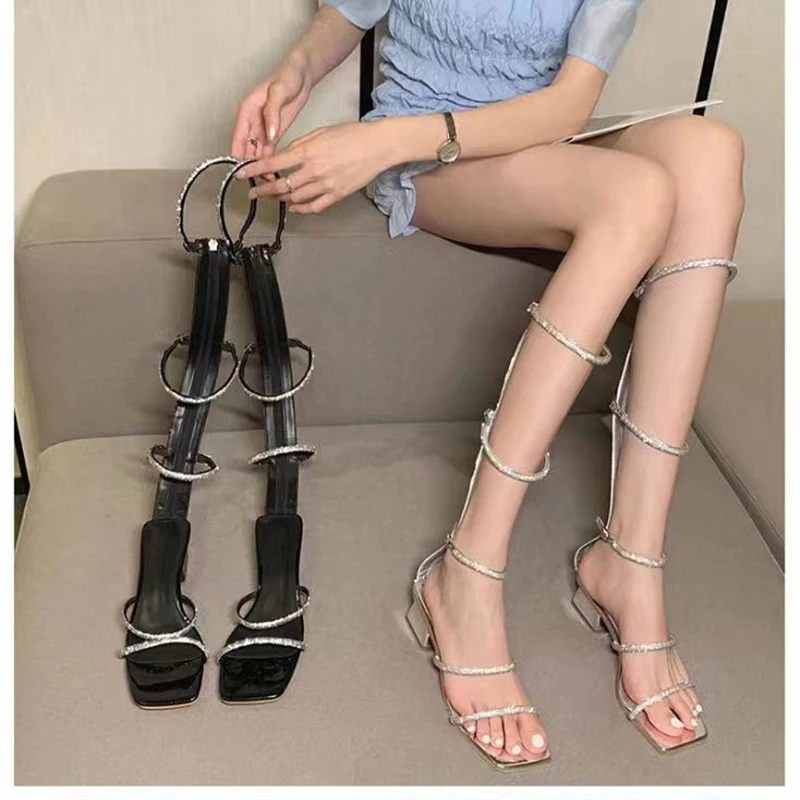 

Женские сандалии с ремешками и кристаллами, босоножки на толстом каблуке и плоской подошве с открытым носком, туфли-трубки с открытым носком, лето 2023