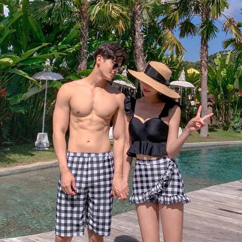 Рисунок 2 - Новинка, летний парный купальник из двух предметов