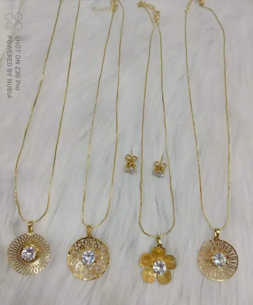 

Women Rhinestones Necklace Earrings 2 Piece Jewelry Fashion Party Golden Necklace Earring Minimalist Metal Jewelry