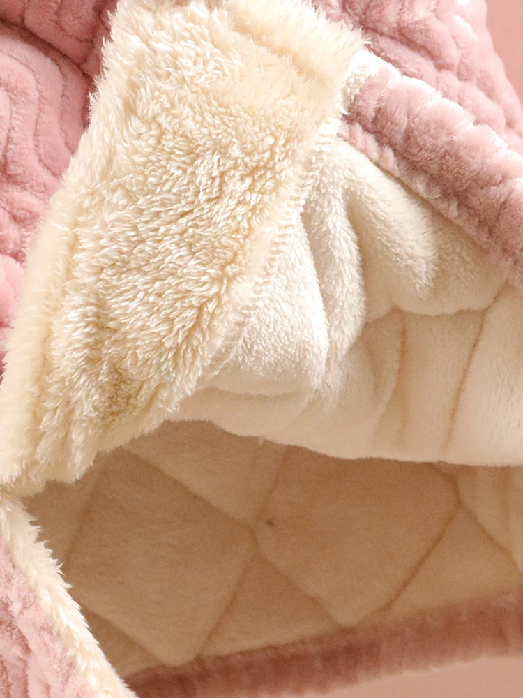 Зимняя ночная рубашка женский халат однотонный длинный трехслойный утолщенный