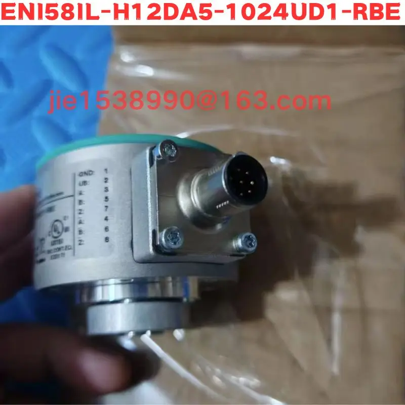 Совершенно новый кодировщик ENI58IL-H12DA5-1024UD1-RBE оригинал