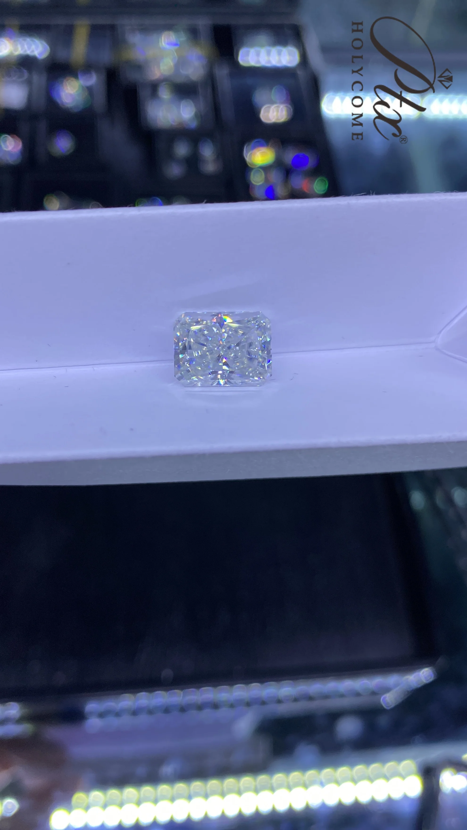 HP D Белый сияющий муассанит Камень с GRA Индивидуальный драгоценный камень 8