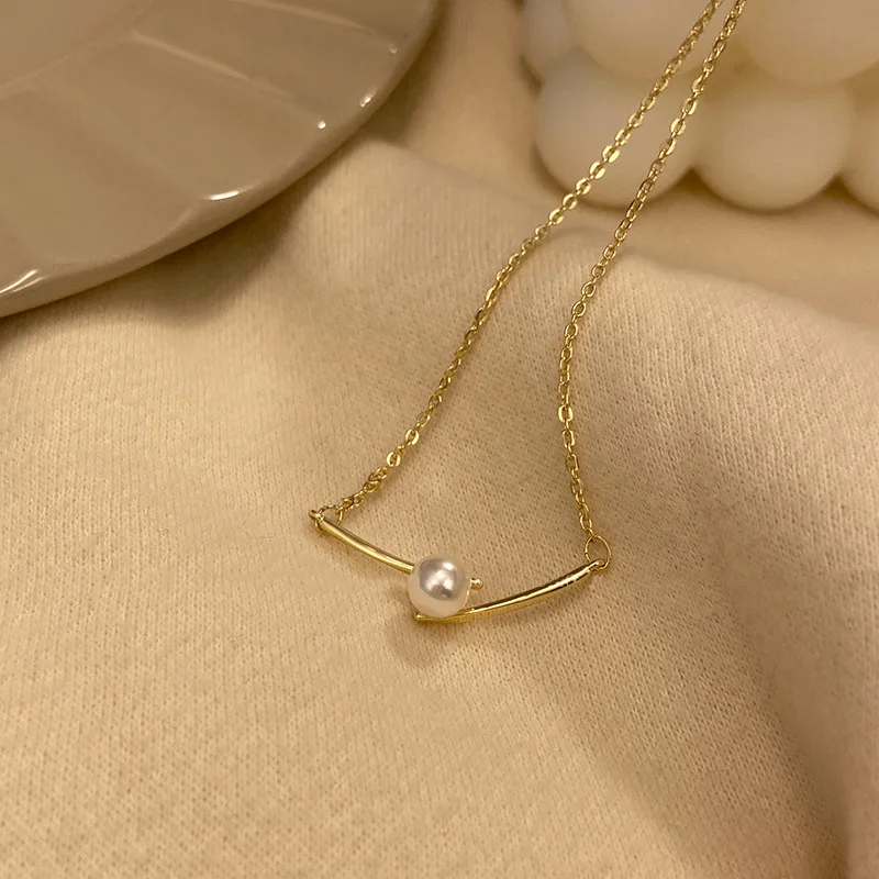 Single Pearl Pendant Vintage Purity Necklaces Women Free Shipping Clavicle Chain Necklace Kpop Choker Lovely Ran Decoration