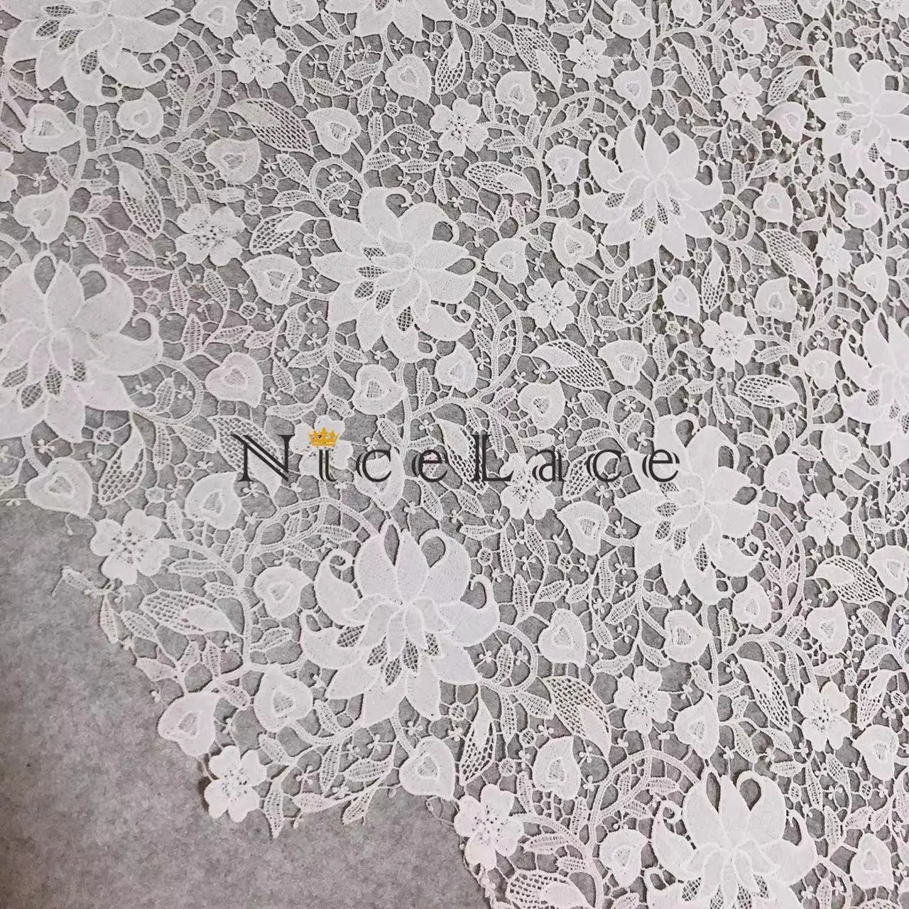 

5Yard/Lot Hot Women Fashion Flowers Polyester Embroideried Lace Fabrics Accessories For Garment Wedding Gown Bridal Dresses