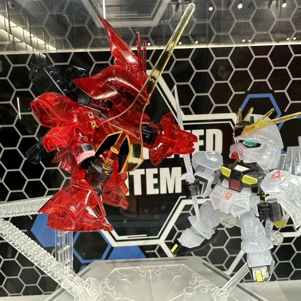 Набор фигурок Bandai BB Warrior SD Nu Gundam Vs Sazabi Fate Showdown с прозрачной подставкой Gundam, лимитированная серия, оригинальная коробка (art.: 3920da4c851f7) - 3920da4c851f7