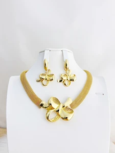 Gold Colour Plated Necklace Earring Set Beautiful Fashion Trend Sweet Romantic Party Wedding